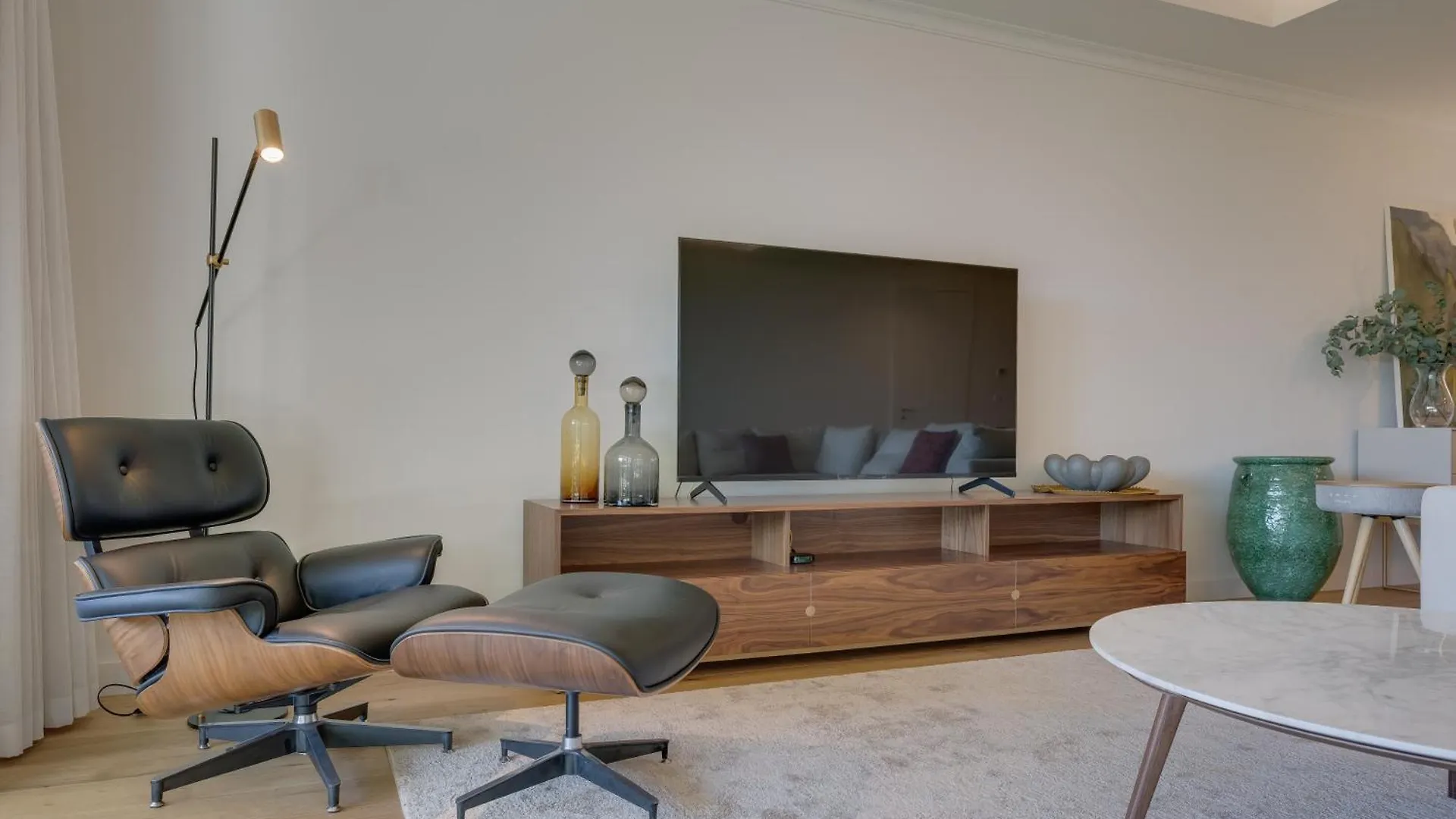 Monumental Madeira 3 Bedroom Luxury Family Flat With Swimming Pool Φουνκάλ 0*,  Πορτογαλία