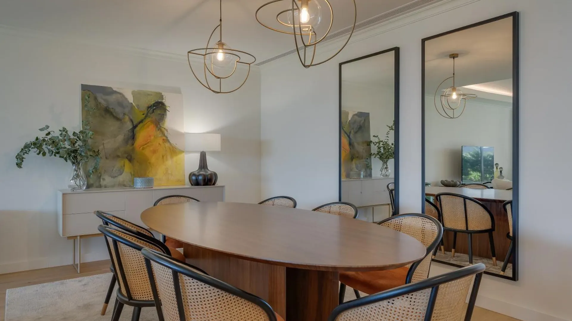 Monumental Madeira 3 Bedroom Luxury Family Flat With Swimming Pool 푼샬 0*,  포르투갈